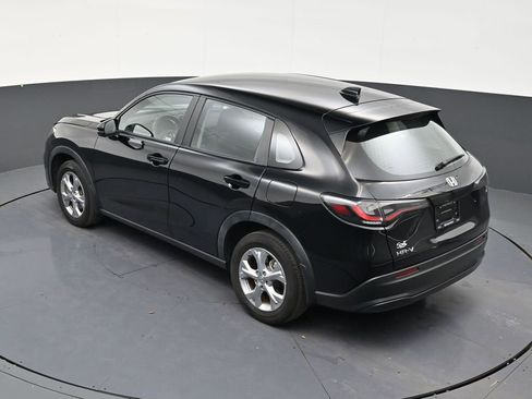 Used 2023 Honda HR-V LX image 14
