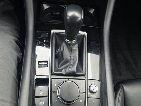 Used 2025 MAZDA MAZDA3 s FWD image 19