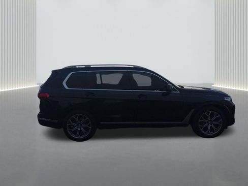Used 2021 BMW X7 xDrive40i image 3