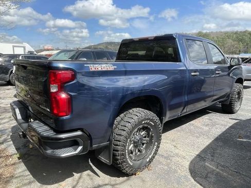 Used 2019 Chevrolet Silverado 1500 Custom Trail Boss image 3