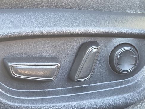 Certified 2025 Toyota Camry SE image 18