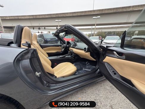 Used 2016 MAZDA MX-5 Miata Grand Touring image 26