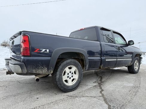 Used 2005 Chevrolet Silverado 1500 Z71 w/ Light Duty Power Package image 7