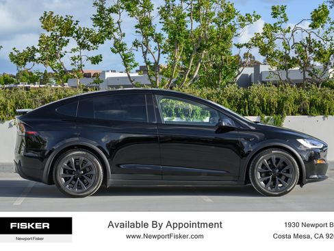Used 2023 Tesla Model X AWD/4WD image 4
