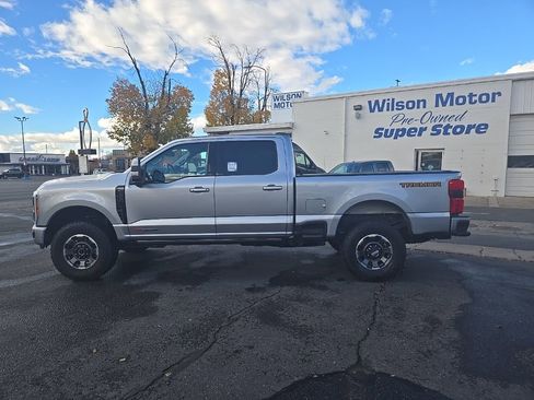Used 2023 Ford F250 Lariat w/ Lariat Ultimate Package image 8