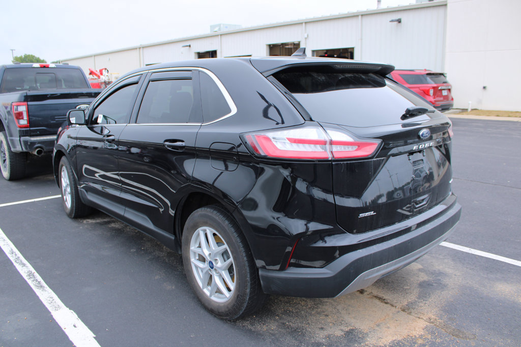 Used 2022 Ford Edge SEL AWD/4WD image 9