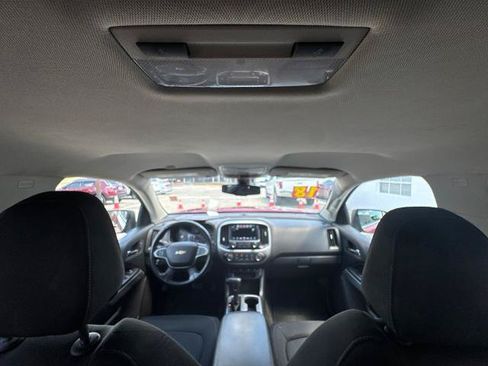 Used 2018 Chevrolet Colorado LT w/ LT Convenience Package RWD image 25