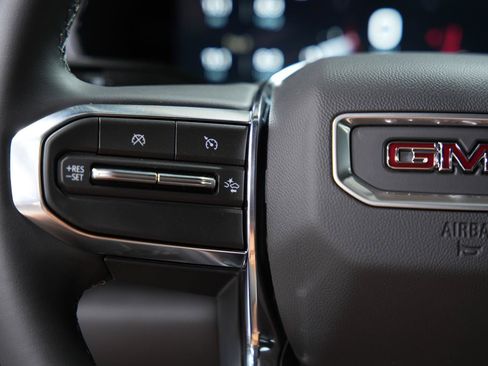 New 2026 GMC Canyon Elevation RWD image 38