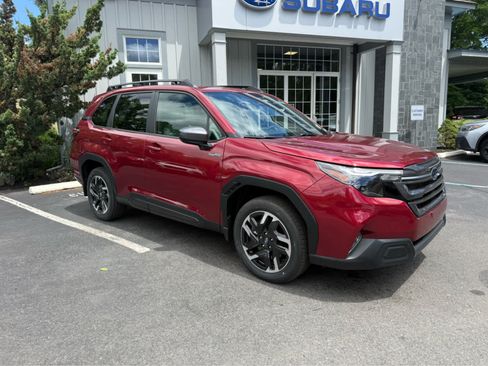 New 2026 Subaru Forester Premium AWD/4WD image 3
