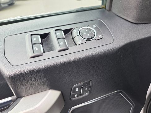 Used 2020 Ford F150 Lariat w/ Equipment Group 502A Luxury AWD/4WD image 24