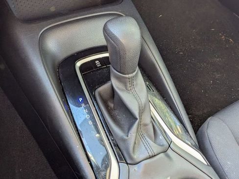 Used 2024 Toyota Corolla LE image 23