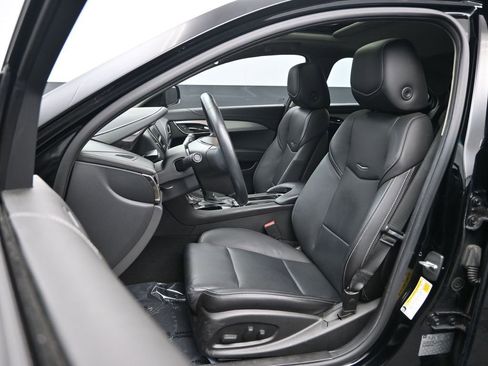 Used 2016 Cadillac ATS Luxury w/ Sun And Sound Package image 27