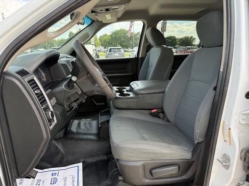 Used 2018 RAM 3500 Tradesman w/ Chrome Appearance Group AWD/4WD image 15