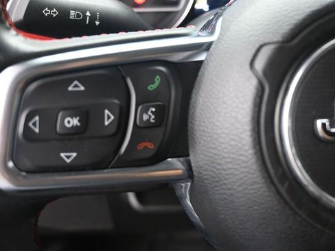 Used 2018 Jeep Wrangler Unlimited Rubicon AWD/4WD image 7