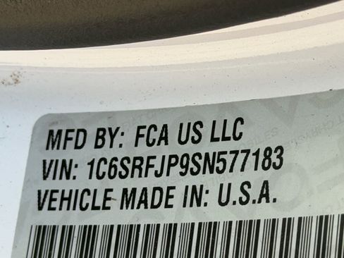 Used 2025 RAM 1500 Laramie image 21