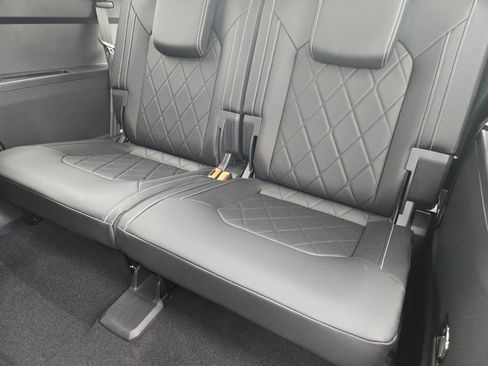 New 2026 Volkswagen Atlas SEL Premium R-Line image 23