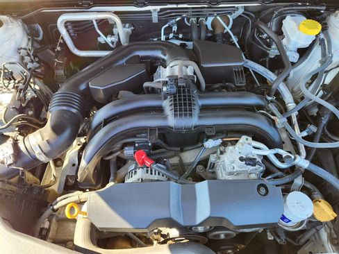 Used 2018 Subaru Outback 2.5i Premium image 9