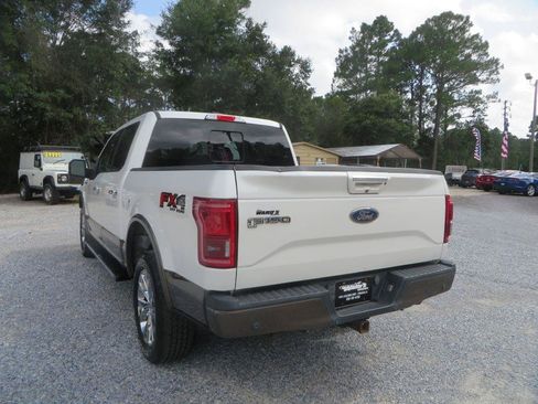 Used 2017 Ford F150 Lariat w/ Equipment Group 502A Luxury AWD/4WD image 8
