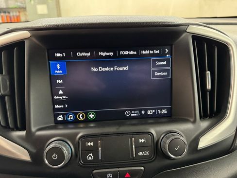 Used 2024 GMC Terrain SLT AWD/4WD image 21