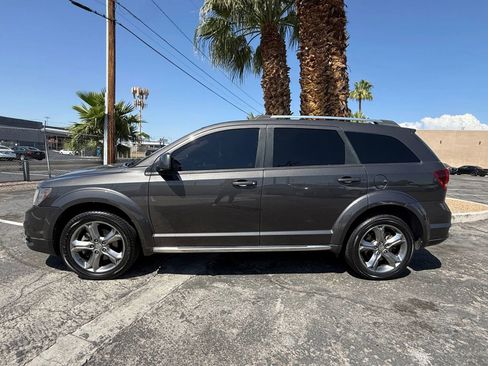 Used 2016 Dodge Journey Crossroad image 2