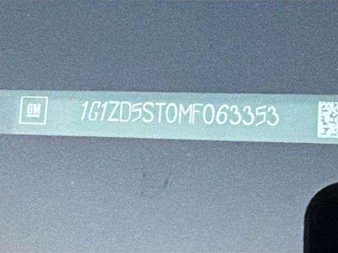 Used 2021 Chevrolet Malibu LT image 43