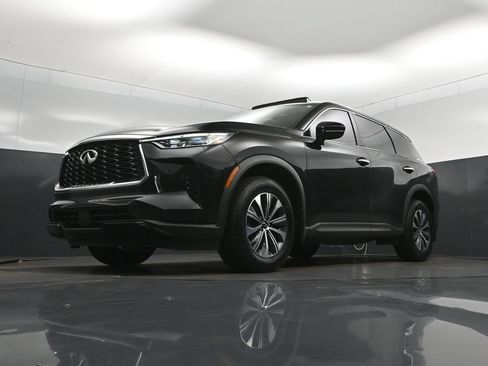 Certified 2023 INFINITI QX60 Pure FWD image 39