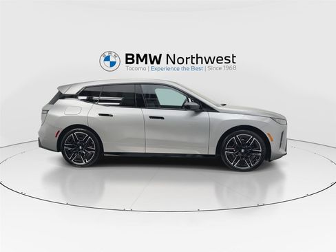 Used 2026 BMW iX M70 image 5