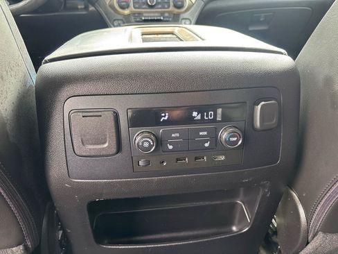 Used 2018 GMC Yukon Denali w/ Open Road Package AWD/4WD image 37