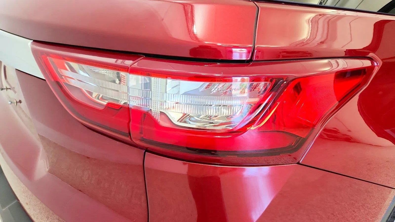 Used 2019 Chevrolet Traverse LT w/ LT Premium Package AWD/4WD image 34