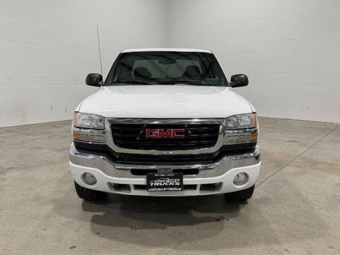 Used 2006 GMC Sierra 2500 SLE image 3