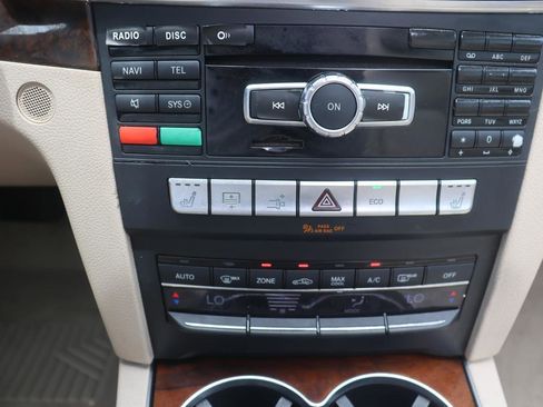Used 2014 Mercedes-Benz E 350 Coupe image 35