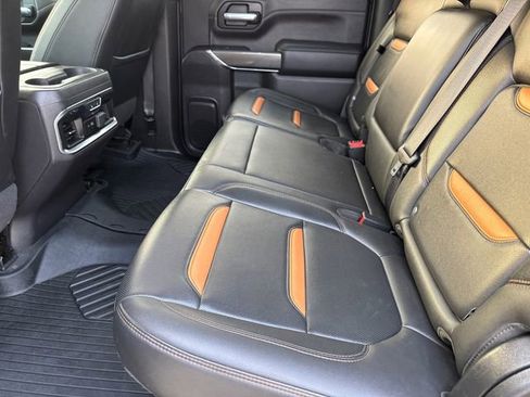 Used 2020 GMC Sierra 1500 AT4 w/ AT4 Premium Package AWD/4WD image 15