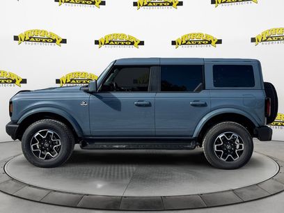 New 2025 Ford Bronco Outer Banks