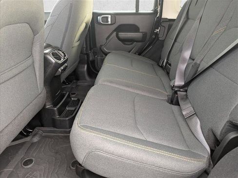 Used 2024 Jeep Wrangler Willys image 18