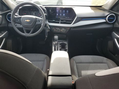 Used 2024 Chevrolet Trax LS w/ Driver Confidence Package image 9