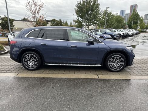 Certified 2023 Mercedes-Benz EQS 580 4MATIC SUV image 4