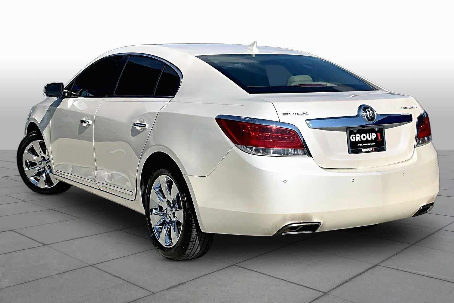 Used 2013 Buick LaCrosse Leather FWD image 11