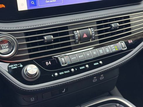 Certified 2023 Lexus LS 500 500 w/ Accessory Package (Z2) image 35