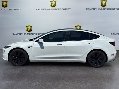 Used 2024 Tesla Model 3 Long Range RWD image 2