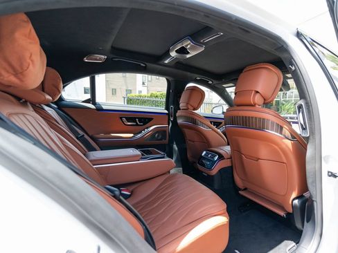 Used 2024 Mercedes-Benz S 63 AMG S image 27