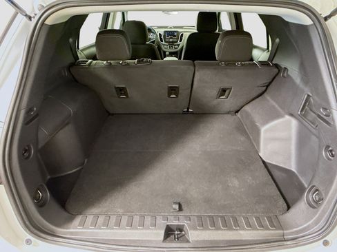 Used 2023 Chevrolet Equinox LT FWD image 35