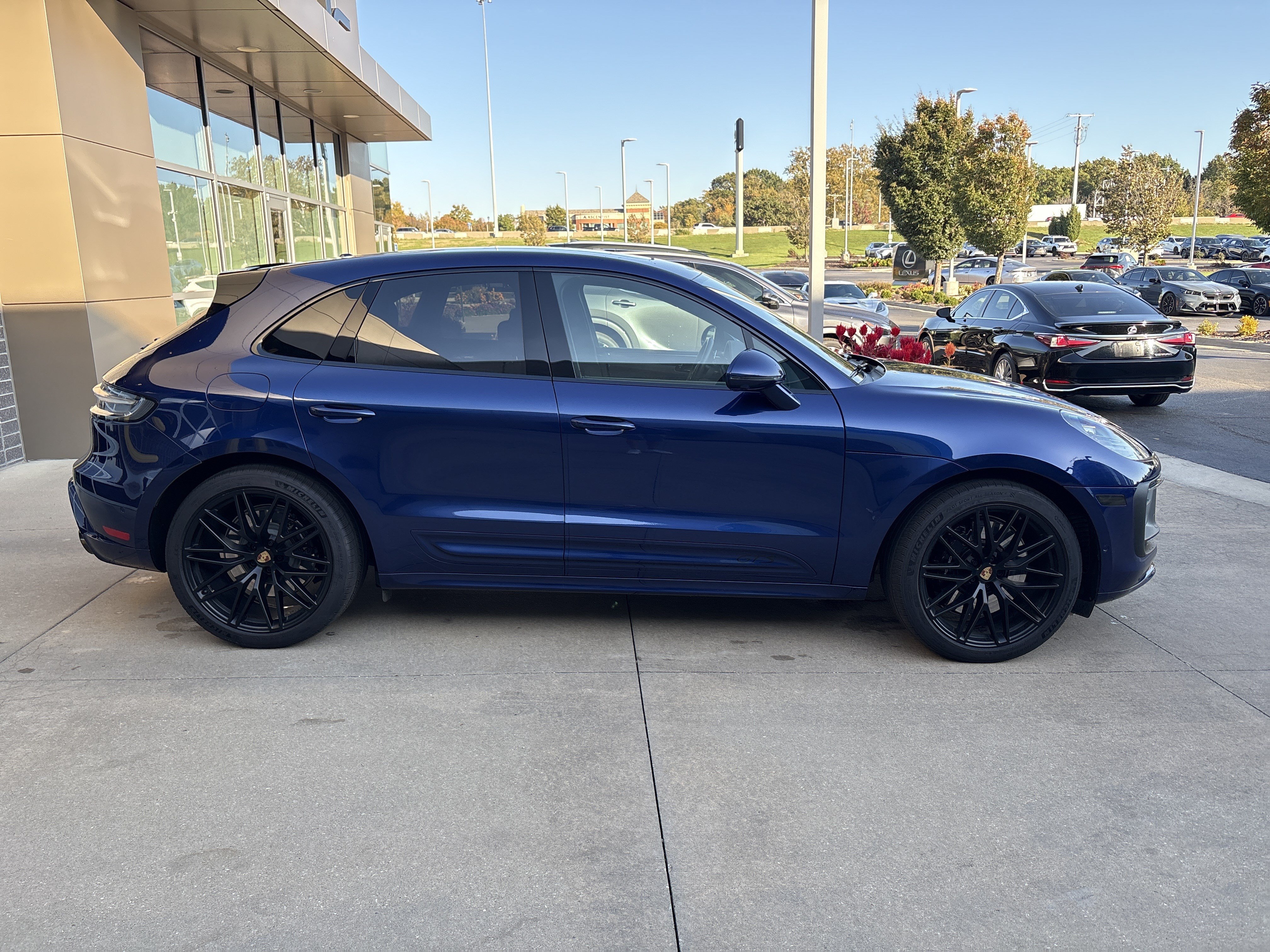 Used 2024 Porsche Macan GTS AWD/4WD image 22