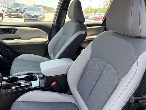 New 2026 Subaru Forester AWD/4WD image 20