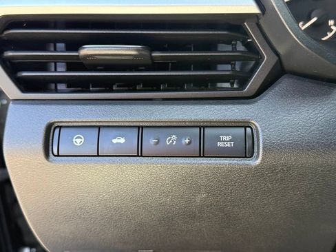 Used 2023 Nissan Altima 2.0 SR FWD image 20