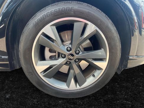 Used 2022 Audi Q4 e-tron Premium Plus AWD/4WD image 20