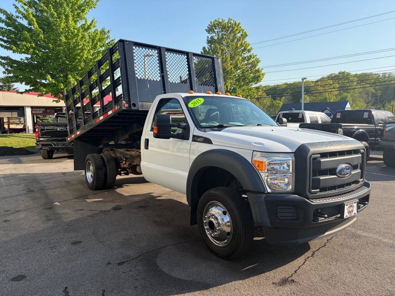 Used 2015 Ford F550 4x4 Regular Cab Super Duty image 4
