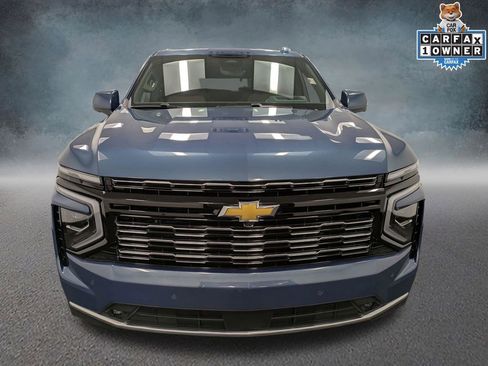 Used 2026 Chevrolet Tahoe High Country AWD/4WD image 2