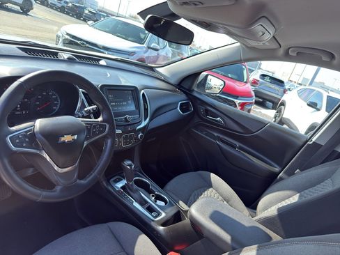 Used 2018 Chevrolet Equinox LT AWD/4WD image 25