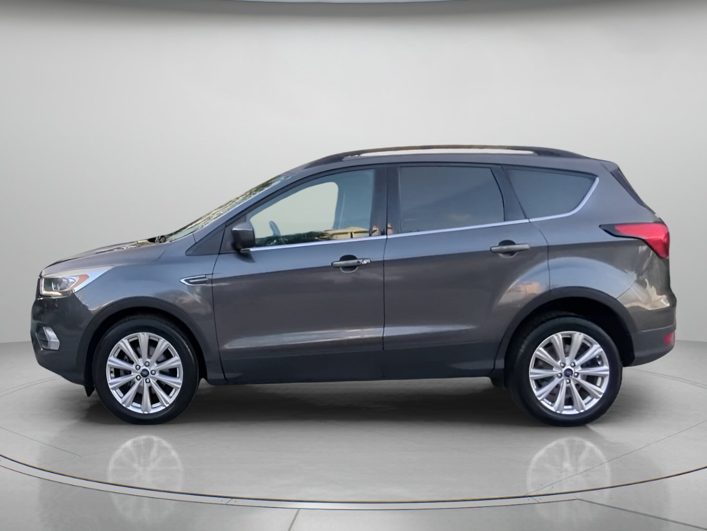 Used 2019 Ford Escape SEL FWD image 16