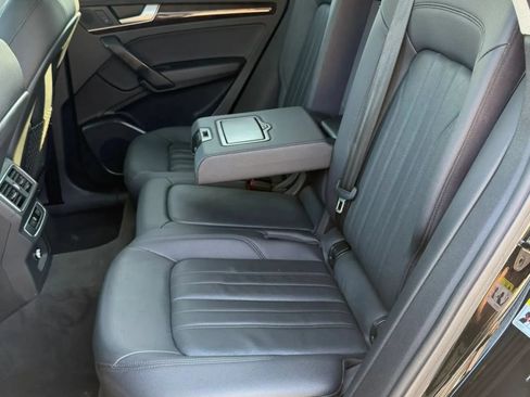 Used 2018 Audi Q5 2.0T Premium AWD/4WD image 9